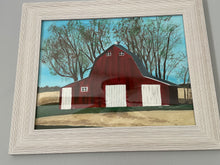 Load image into Gallery viewer, Barn Scene