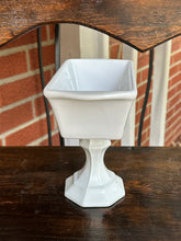 Load image into Gallery viewer, Center Piece