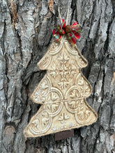 Load image into Gallery viewer, Wooden Tree
