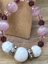 Load image into Gallery viewer, Soft Pink with Sharp white
