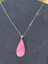 Load image into Gallery viewer, Pretty in Pink Teardrop
