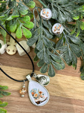 Load image into Gallery viewer, Floral Boot - White
