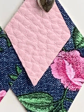 Load image into Gallery viewer, Summer Floral
