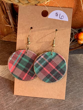 Load image into Gallery viewer, Plaid 2

