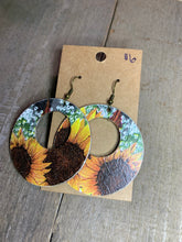 Load image into Gallery viewer, Sunflower Wood Earrings
