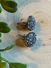 Load image into Gallery viewer, Larger Druzy Style Earring
